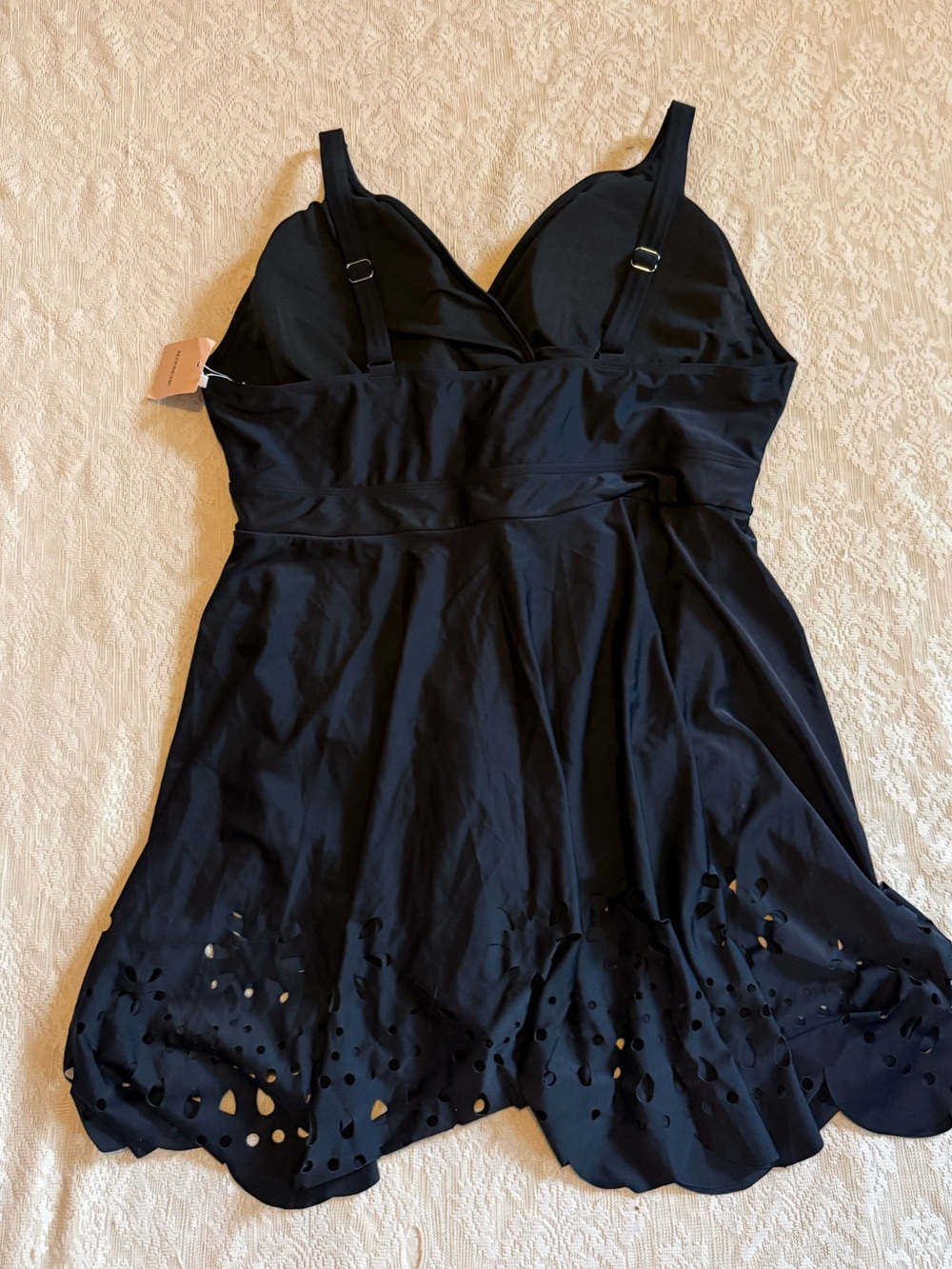 NWT Bloomchic laser cut eyelet swim dress - Picture 9 of 11